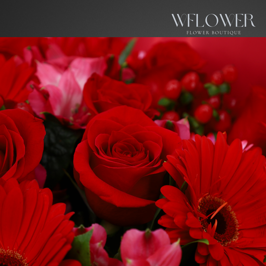 Velvet Rouge Signature Bouquet with Vase