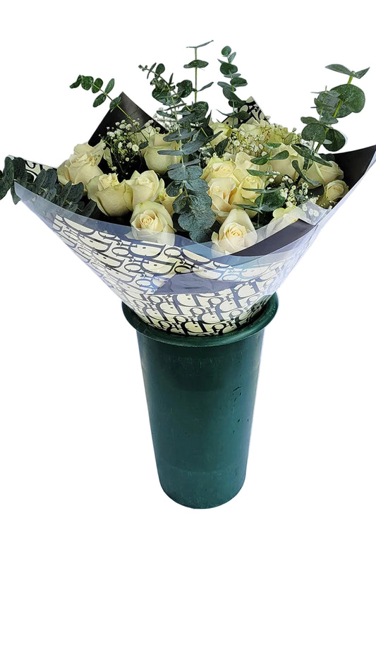 Yellow Roses Bouquet: 2 feet tall each rose