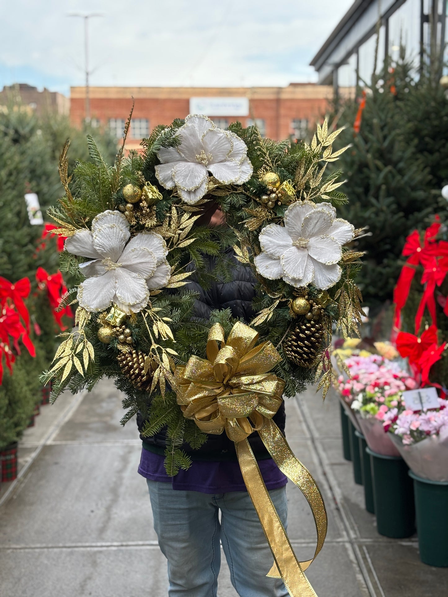 16-Inch Festive Wreath