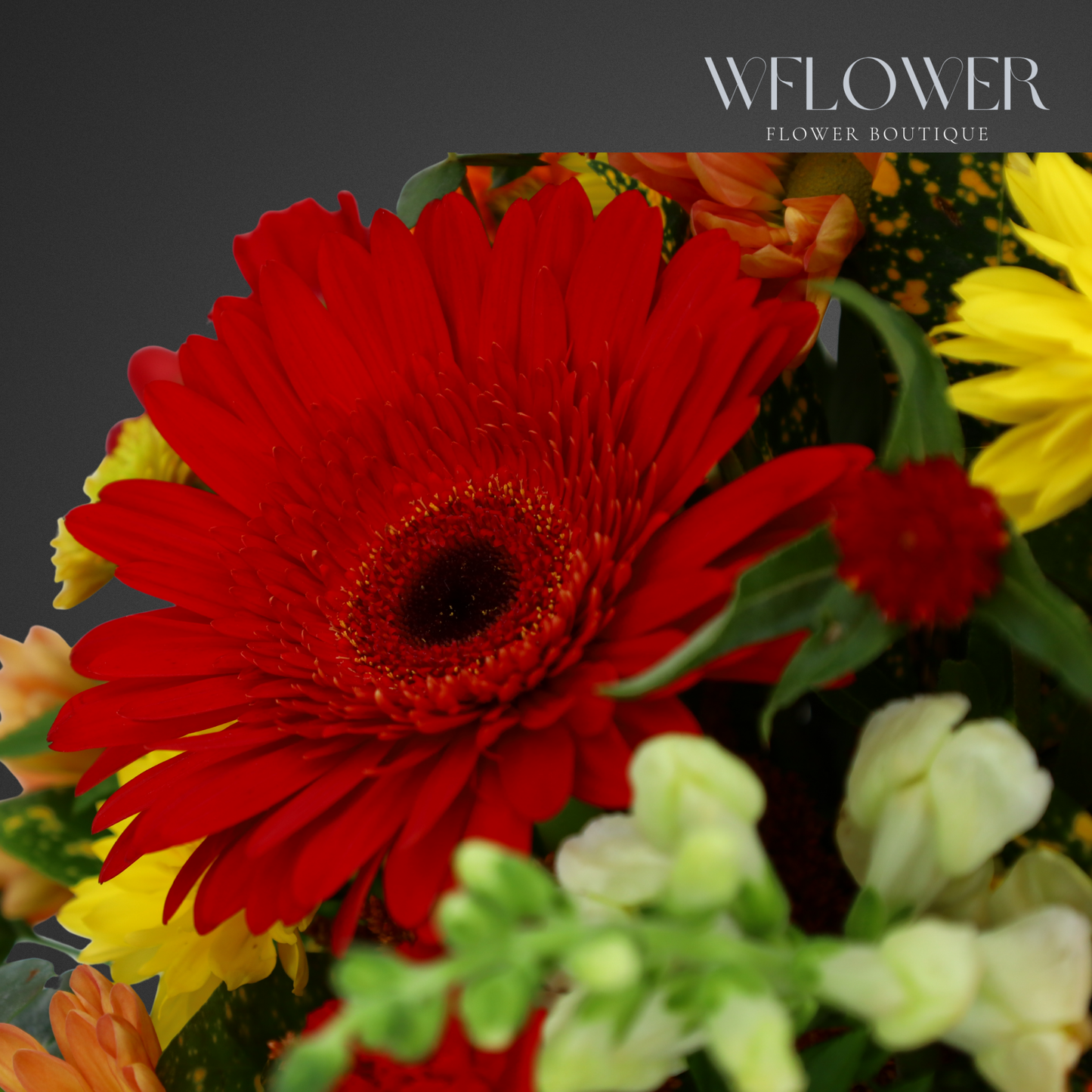 Sunfire Lantern Signature Vase