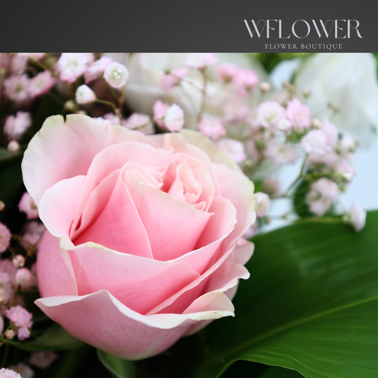 Rosé Whisper Signature Vase